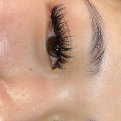 Adore Mi Beauty Studio - Lashes Extension