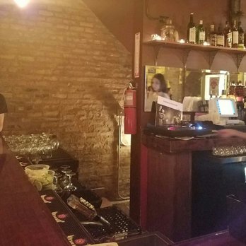 DMen Tap - Inside - German Near Me - Chicago, Illinois