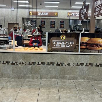 Buc-ee’s - Texas BBQ - Gas Stations Near Me - Florence, South Carolina