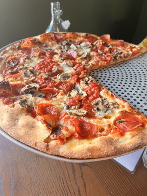 The Fourth Man in the Fire Pizzeria by null
