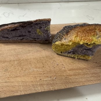 Häsi Bread - Coffee & Tea Near Me - Los Angeles, California Häsi Bread - Coffee & Tea Near Me - Los Angeles, California