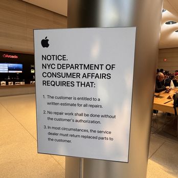 Apple Fifth Avenue - Computers Near Me - New York, New York