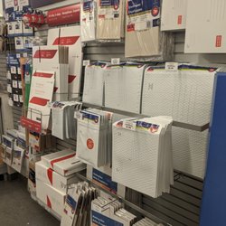 Shoppers Drug Mart - Packing supplies at the in store Canada Post