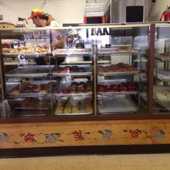 St George's Donuts - The counter. - Donuts Near Me - Springfield, Missouri