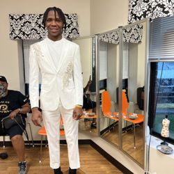 Alterations & Tailoring For Your Elegance