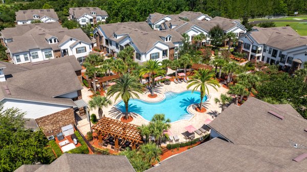 The Hawthorne by null