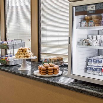 Comfort Suites - Hotels Near Me - Chesapeake, Virginia