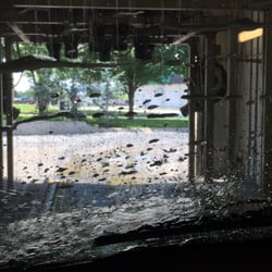 In & Out Car Wash - Wax and rinse
