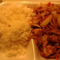 Wok Asia Imbiss - Nr. 46 Gebr. Hähnchenbrust Szechuan-Art mit versch. Gemüse. Verdammt leckeres Zeug!