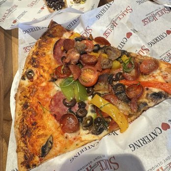 Slice House - Combo Americano slice - Pizza Near Me - Ventura, California Slice House - Combo Americano slice - Pizza Near Me - Ventura, California