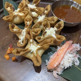 Nana's Dim Sum & Dumplings - Jumbo Crab Rangoons - Dim Sum Near Me - Aurora, Colorado