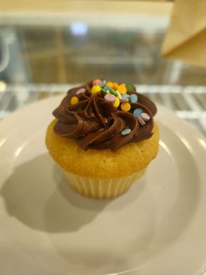 Molly's Cupcakes by null