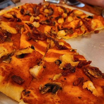 Catalina Craft Pizza - Pizza without cheese. Really good. We dipped into the BBQ sauce, recommend, and request it. - Pizza Near Me - Catalina, Arizona Catalina Craft Pizza - Pizza without cheese. Really good. We dipped into the BBQ sauce, recommend, and request it. - Pizza Near Me - Catalina, Arizona