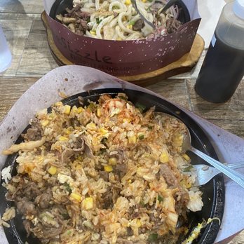 Sizzling Lunch - Garlic Beef Pepper Rice with egg and kimchi  Beef Udon with egg, onion and mushrooms - Japanese Near Me - San Jose, California