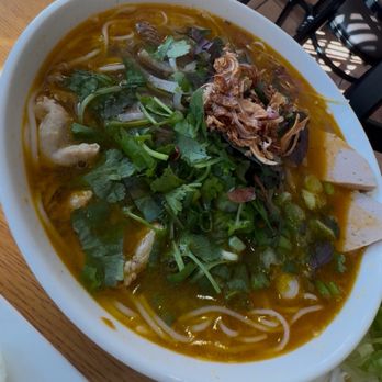 Pho Laday - Bun B1. Bn B Hu / Spicy Beef Noodle Soup - Vietnamese Near Me - Mukilteo, Washington