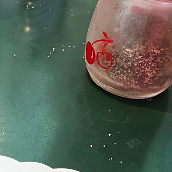 Pho Vi Hoa - Dirty table - Vietnamese Near Me - Los Altos, California