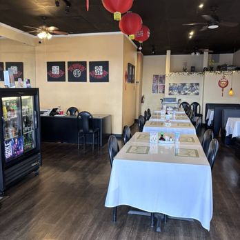 Panda Garden - Dining room - Chinese Near Me - Phoenix, Arizona