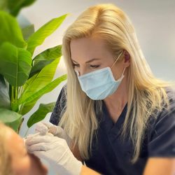 SkinMed Solution