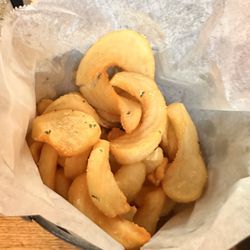 RMV Cellars - Curly fries