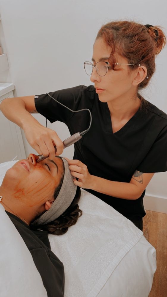 PEONIES 138 Photos & 79 Reviews 1745 S Coast Hwy, Oceanside