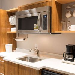Home2 Suites by Hilton Indianapolis Downtown - Guest room amenity