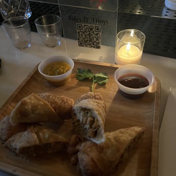 Las' Lap - Jerk Chicken Eggrolls - Caribbean Near Me - New York, New York