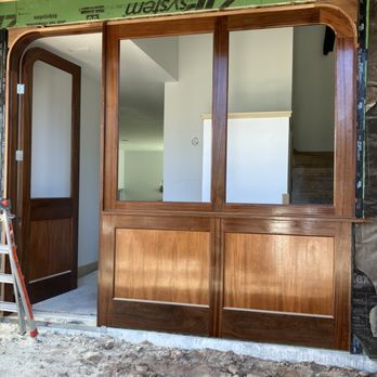 Barron Restorations - Mahogany entryway door and picture windows - Carpenters Near Me - Austin, Texas Barron Restorations - Mahogany entryway door and picture windows - Carpenters Near Me - Austin, Texas