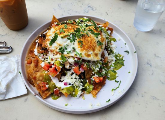 Ellie's Table by null