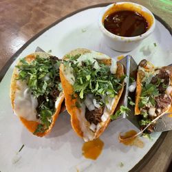 Mr Taco - QUESA-BIRRIA tacos! Sooo good !