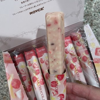 ROYCE Chocolate - Candy Stores Near Me - Houston, Texas