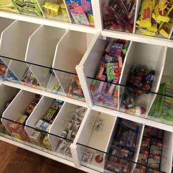 Goody Goody Gumdrop - Chocolatiers & Shops Near Me - Wisconsin Dells, Wisconsin