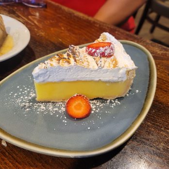 Lucille's - Lemon Ice box pie - New American Near Me - Houston, Texas Lucille's - Lemon Ice box pie - New American Near Me - Houston, Texas