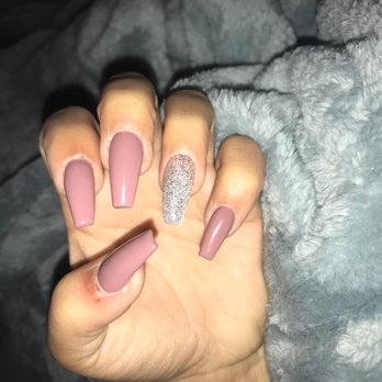 Luxe Nails And Spa - Nail Salons Near Me - Modesto, California