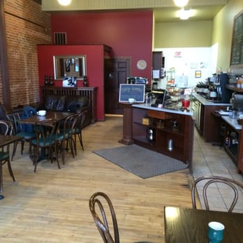 Grounded Patio Cafe - Coffee & Tea Near Me - La Crosse, Wisconsin Grounded Patio Cafe - Coffee & Tea Near Me - La Crosse, Wisconsin