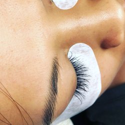 LaBlade Beauty - Winks Lash and Beauty Bar