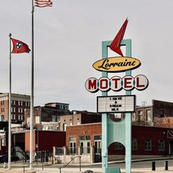 National Civil Rights Museum - Lorraine Motel Sign
