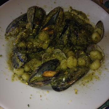 Ai Vespri Siciliani - Gnocchi and mussels, clams, pesto - Sicilian Near Me - Rome, RM