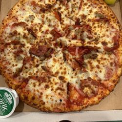 Papa Johns Pizza - You can see a few pieces of meat, but to call this a meat lovers?...not in my book!
