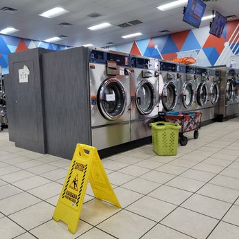 Stop N Wash - Interior - Laundromat Near Me - Missouri City, Texas