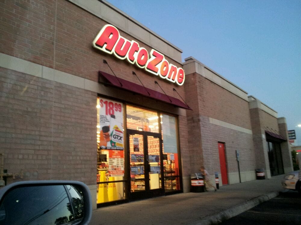 AUTOZONE AUTO PARTS Updated June 2024 10 Reviews 5601 W Diversey