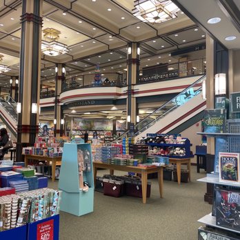 Barnes & Noble Booksellers - Bookstores Near Me - Rochester, New York