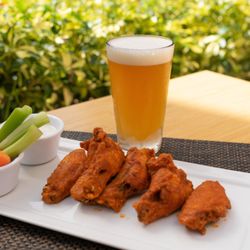 DoubleTree by Hilton Hotel Sunrise - Sawgrass Mills - Wings and more wings! We have some of the best!