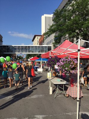 Cedar Rapids Farmer's Market by null