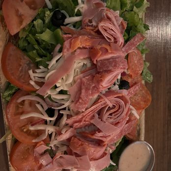 Fratelli's Pizza - Pizza Near Me - North Hills, California Fratelli's Pizza - Pizza Near Me - North Hills, California