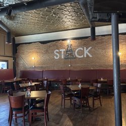 Stack Grill - Atmosphere