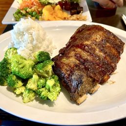Fall-off-the-bone Tender Baby Back Ribs Fall-off-the-bone Tender Baby Back Ribs