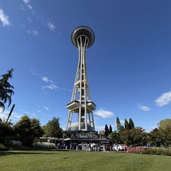 Space Needle - Landmarks & Historical Buildings Near Me - Seattle, Washington Space Needle - Landmarks & Historical Buildings Near Me - Seattle, Washington