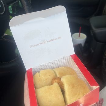 Chick-fil-A - Chicken Chick-fil-A Chick-n-Minis - Fast Food Near Me - Plant City, Florida Chick-fil-A - Chicken Chick-fil-A Chick-n-Minis - Fast Food Near Me - Plant City, Florida
