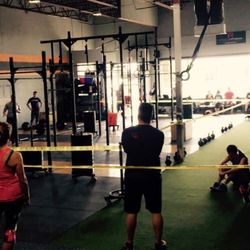 CrossFit Teneo - Music & Metcons