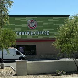 Chuck E Cheese